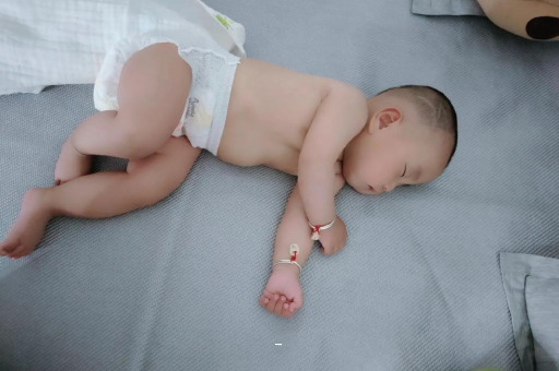 灌云宝宝短发型女